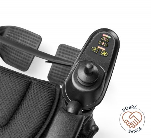 Detail joysticku Elektrického invalidního vozíku ElectricTIM I, intuitivní ovládání s podsvícenými tlačítky