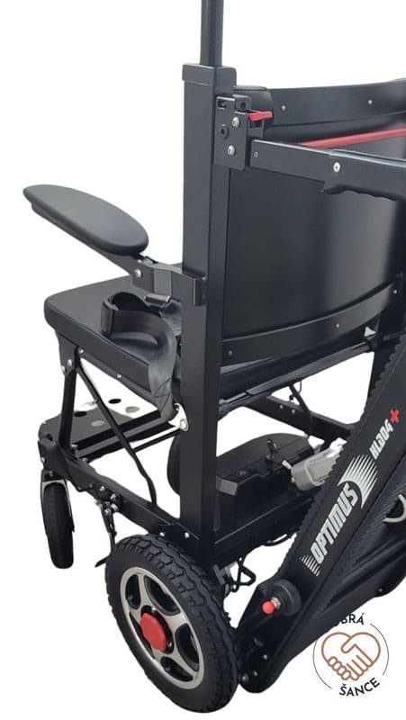 Detail zadních koleček Schodolezu a Elektrického Vozíku 3v1 Optimus HLD04, zabrzďovací systém pro bezpečný pohyb