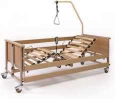 Elektrická polohovací postel Dali II Burmeier s dřevěným obložením, lamelovým roštem a polohováním zad a nohou