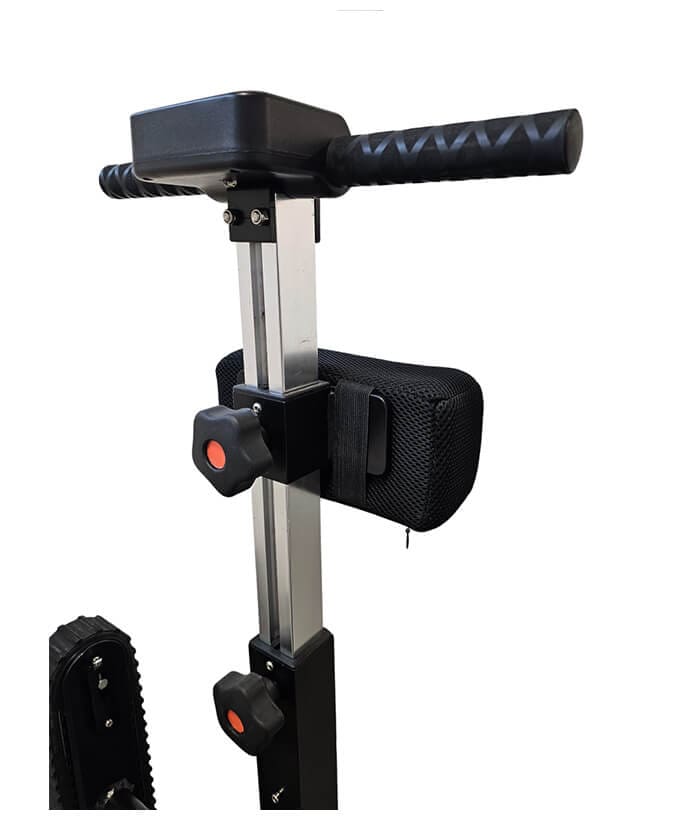 Pásový Schodolez Optimus HLD07, detail opěrky hlavy a ergonomického úchytu pro bezpečné ovládání